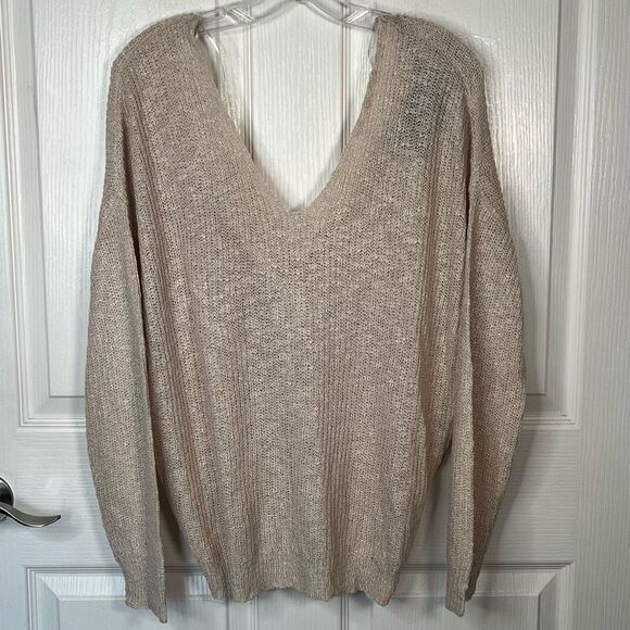 Moon & Madison Sz L Tan Twist Back Sweater Vneck - Picture 1 of 12